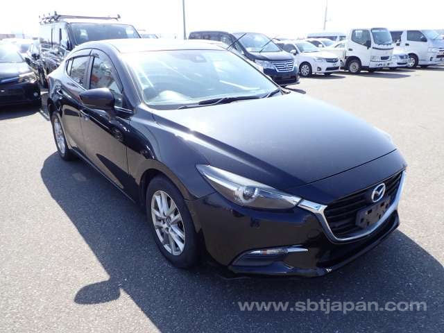 Mazda AXELA 15S