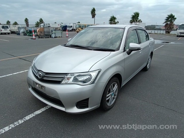 Toyota COROLLA AXIO (ZP7738)